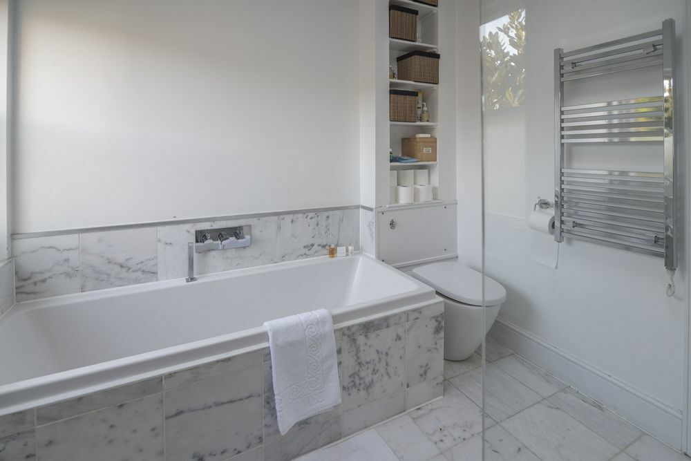Stylish Family Home In Battersea Vr ลอนดอน ภายนอก รูปภาพ